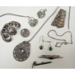 A box white metal jewellery including brooch,