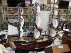 A superb large model of HMS Victory
 
Please Note:
Due to the nature of this item it is a collect