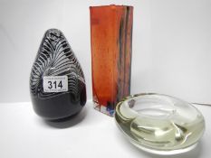 3 items of signed glass including vase (signatures on bases)