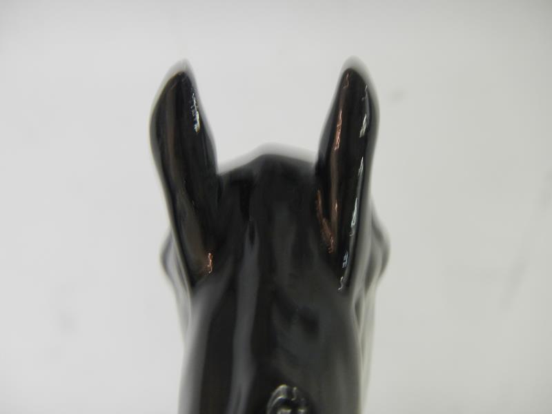 A boxed Beswick rocking horse grey
 
This is in good condition with no damage or restoration marks - Image 12 of 17