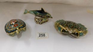 3 Royal Crown Derby paperweights, Terrapin, baby bottle nose dolphin and Cromer crab (exclusive)