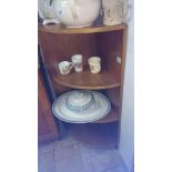 A corner shelf unit