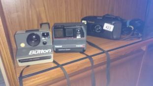 3 old Polaroid camera's