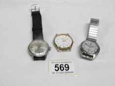 3 Gent's wristwatches including Lorus