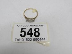 An 18ct yellow gold 3 stone diamond ring,