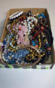 A tray of costume jewellery