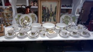 A quantity of Denby dinner ware