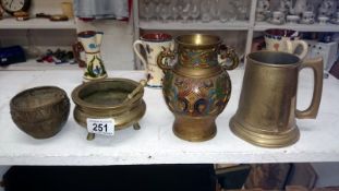 4 items of oriental brass ware