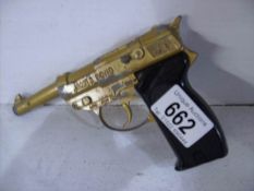 A Lone Star James Bond Golden gun