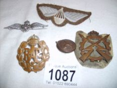 A quantity of RAF badges