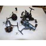 2 Daiwa 7270A,