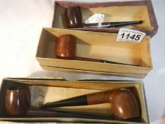 4 smoking pipes including W. f. & Co.