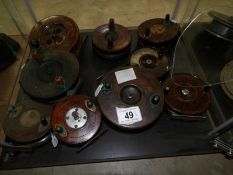 8 vintage fishing reels