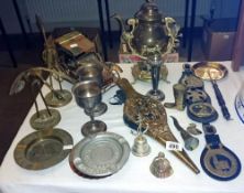 A quantity of brass & metalware including musical car & horse brasses etc.