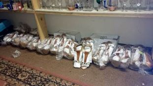 A large quantity of sandals (various sizes)