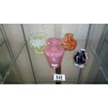 4 items of art glass including Mdina