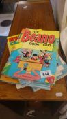 A quantity of Beano annuals