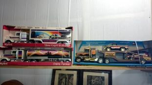 3 boxed Nylint American style lorries