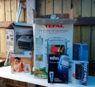 A Tefal steamer & other boxed items