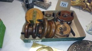 6 vintage wooden fishing reels