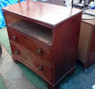 A 3 drawer chest (missing 1 drawer)