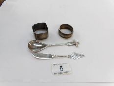 2 silver napkin rings and two 800 silver spoons