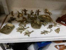 A mixed lot of brass ornaments etc