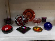 A mixed lot of coloured glass including fish,