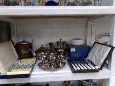 A mixed lot of silver plated items including egg cup stand and a boxed Villeroy and Boch porcelain