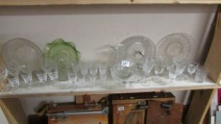 A mixed lot of glass ware