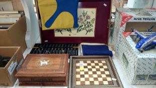 Inlaid box, inlaid chess tray, abacus,