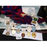 2 Masonic aprons and 10 Masonic medals including silver gilt