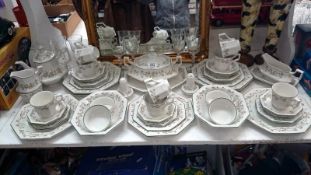 A Johnsons brothers dinner set