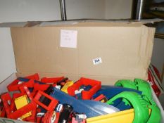 A box containing train set