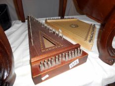 2 zithers