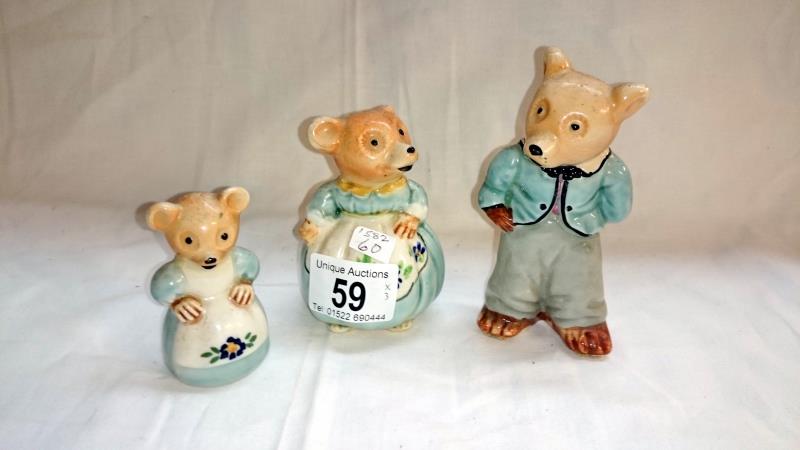 Weetman's 3 bears family pottery group