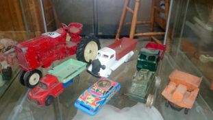 Mixed tinplate and diecast inc.