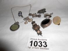 9 assorted brooches inc.