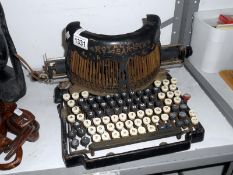 An early Royal bar lock typewriter