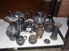 Quantity of pewter incl.