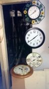 A quantity of clocks