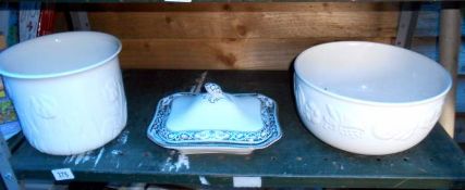2 bowls and a tureen