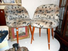 2 retro fur chairs