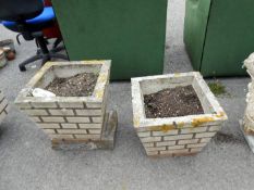 2 garden planters