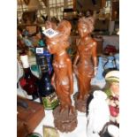 2 wooden figures