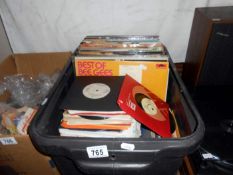 A large quantity of LPs and 45s
