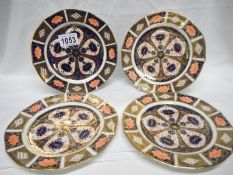 4 x 7" diameter Royal Crown Derby Old Imari pattern fluted plates