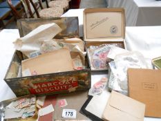 A mixed lot of loose stamps etc.