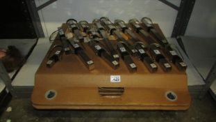 Quantity of hand chimes