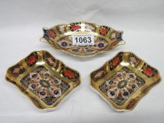 3 Royal Crown Derby Old Imari pattern 1128 gold banded dishes